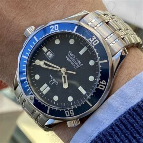 1995 omega seamaster|pierce brosnan james bond watch.